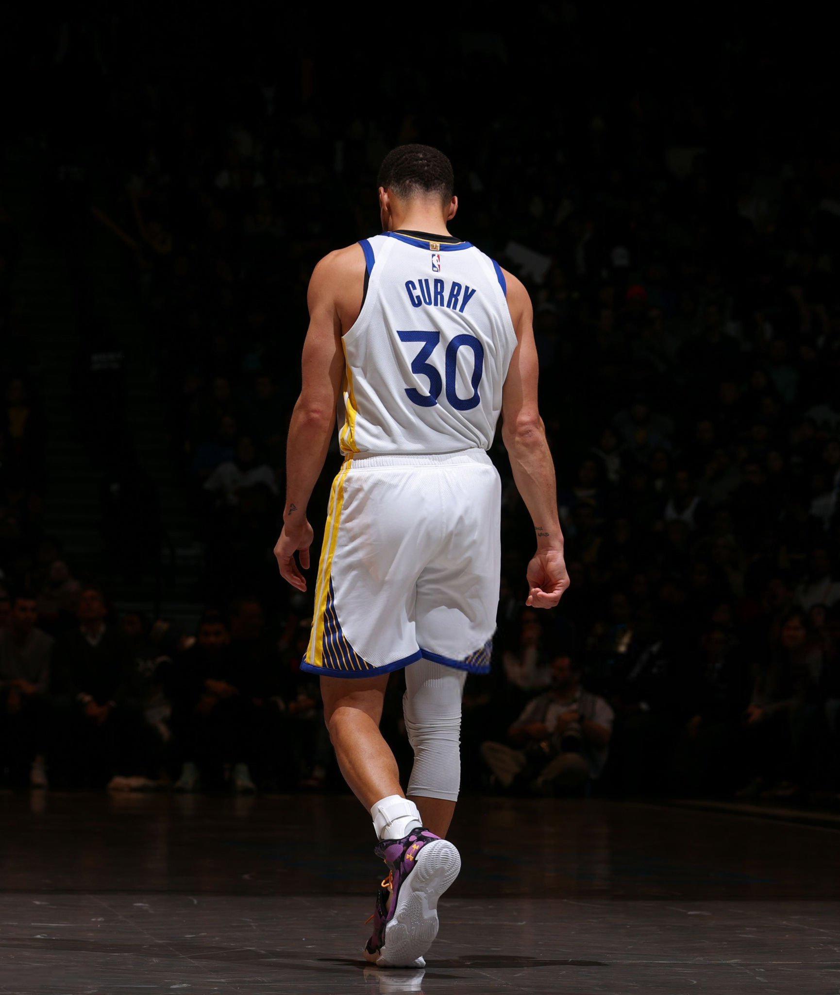 明天勇士主场迎战马刺 怎么说？ 