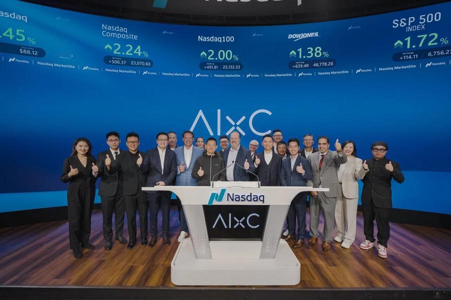 FF控股的AIxC战略转型机器人 股价最高涨342%启动十城战略8月19日，Fa