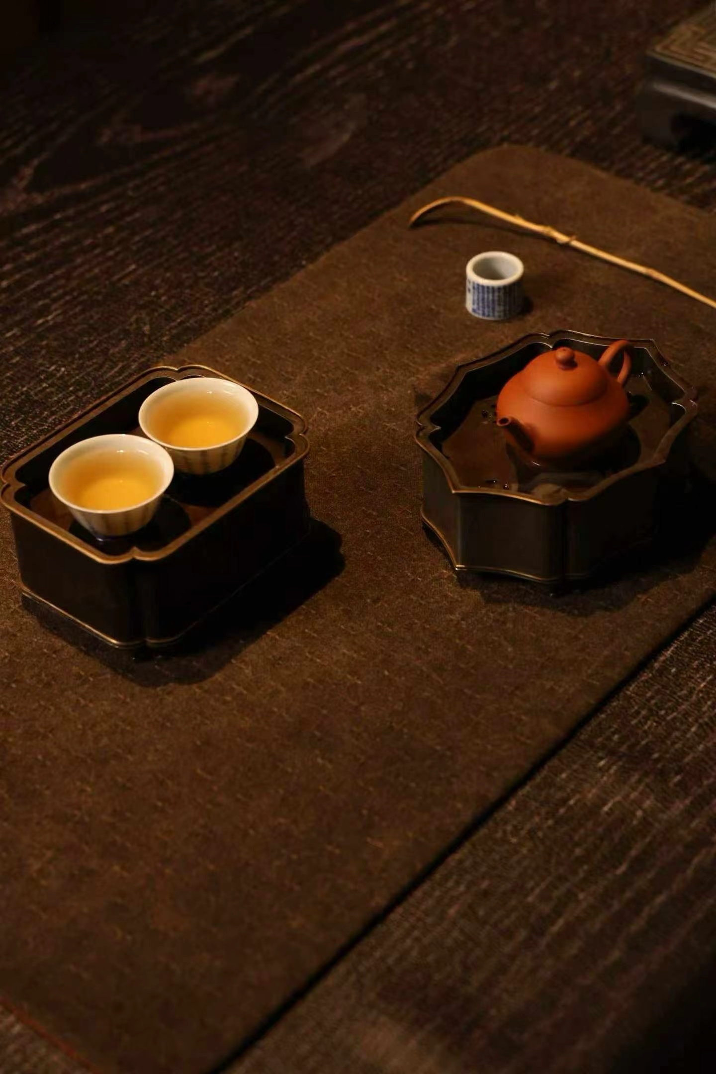 茶道  生活就如一杯茶有苦有甜，有热有冷，有酸有涩！ 