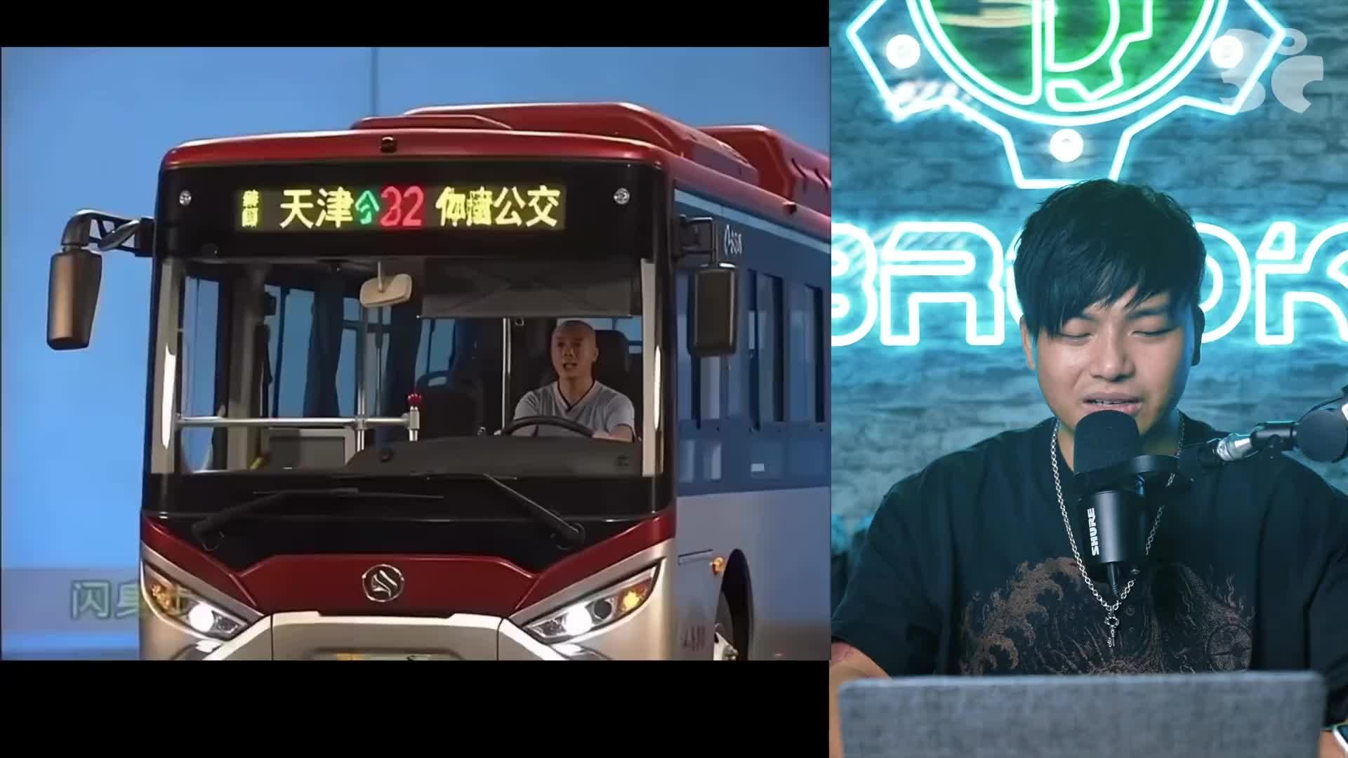 台湾百万粉丝视频博主看“闪身步”火遍两岸！被抖音的创意笑喷了