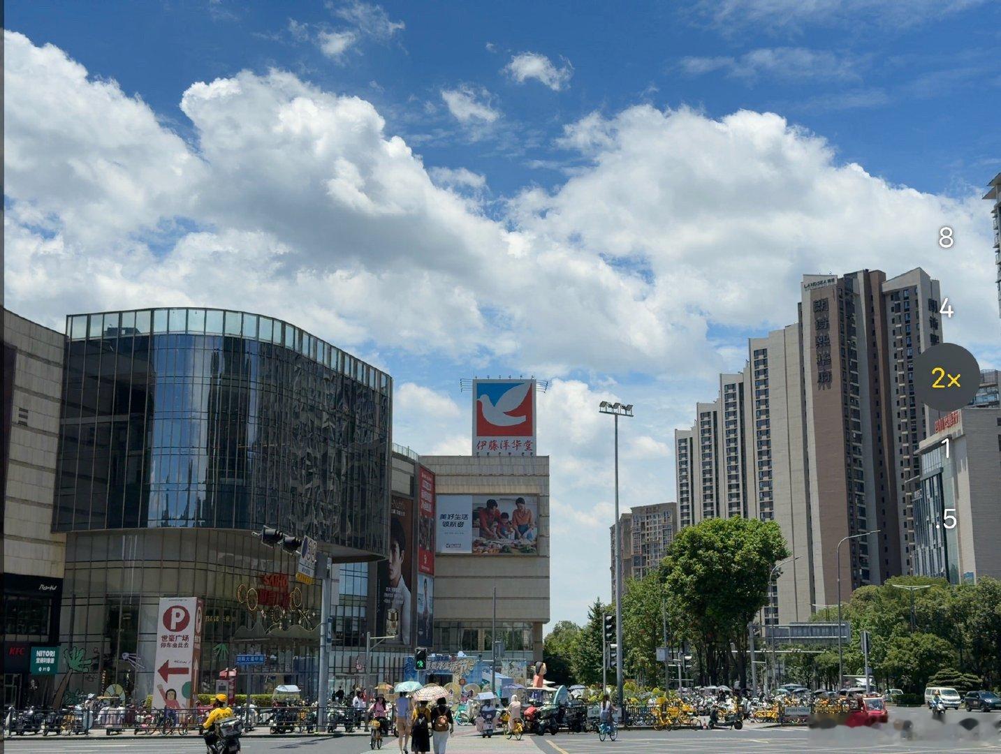图1是iPhone直出，图2是拍摄界面截图，虽然现在手机都要算一下，但很多时候都