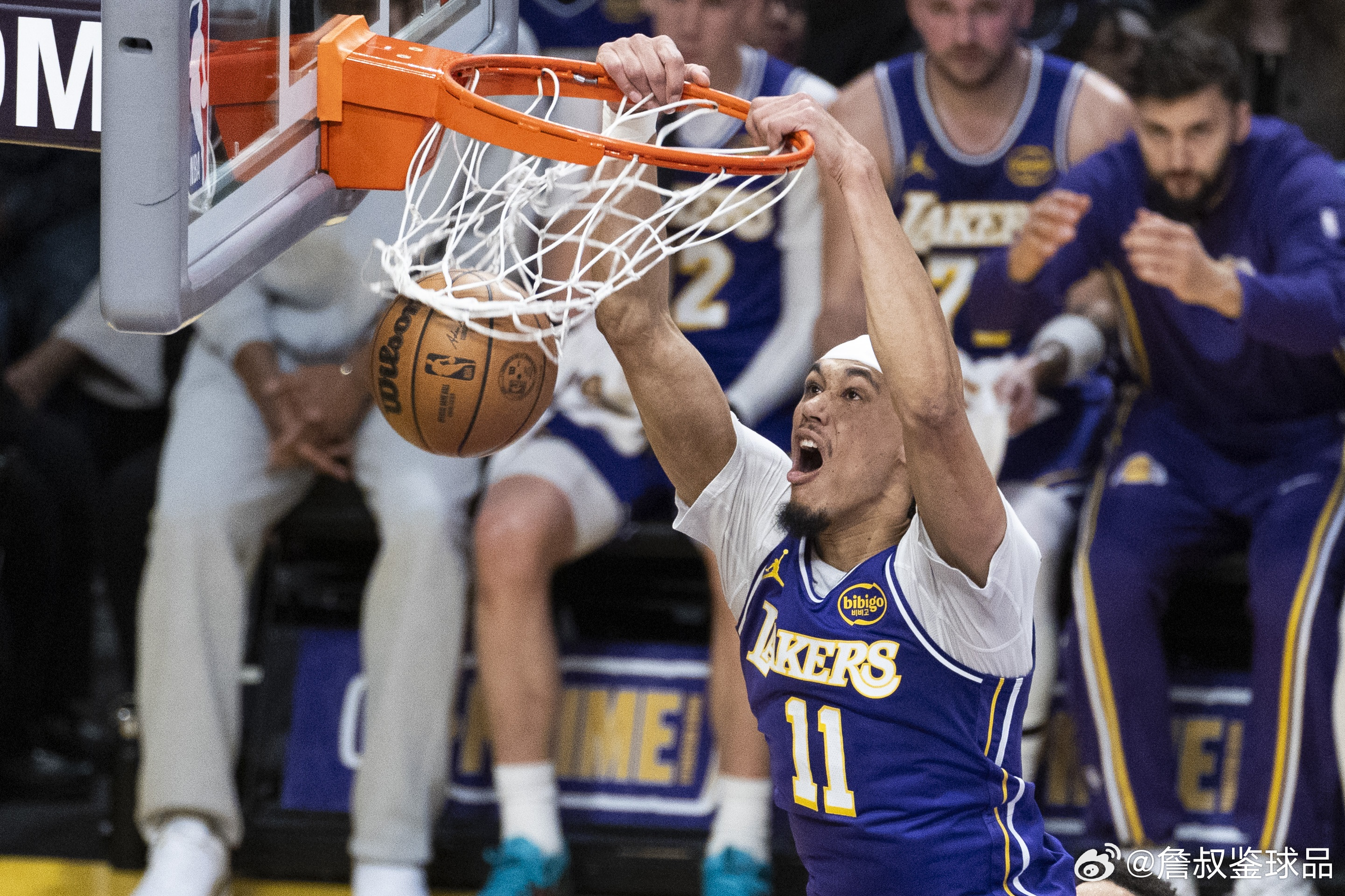 NBA常规赛，湖人主场120-101战胜奇才。海斯出战19分45秒，8中8，其中