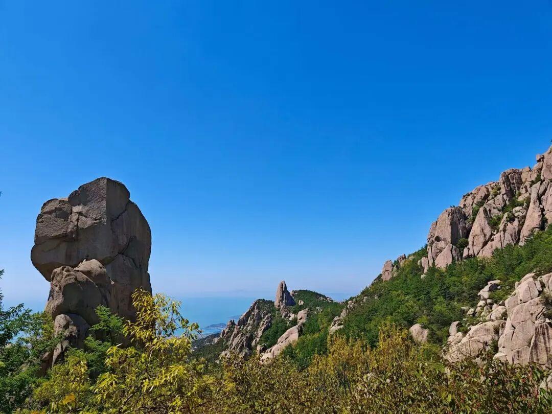 国际护士节当天，护士群体凭有效证件可免门票进入青岛崂山风景区！本门票优惠与景区现