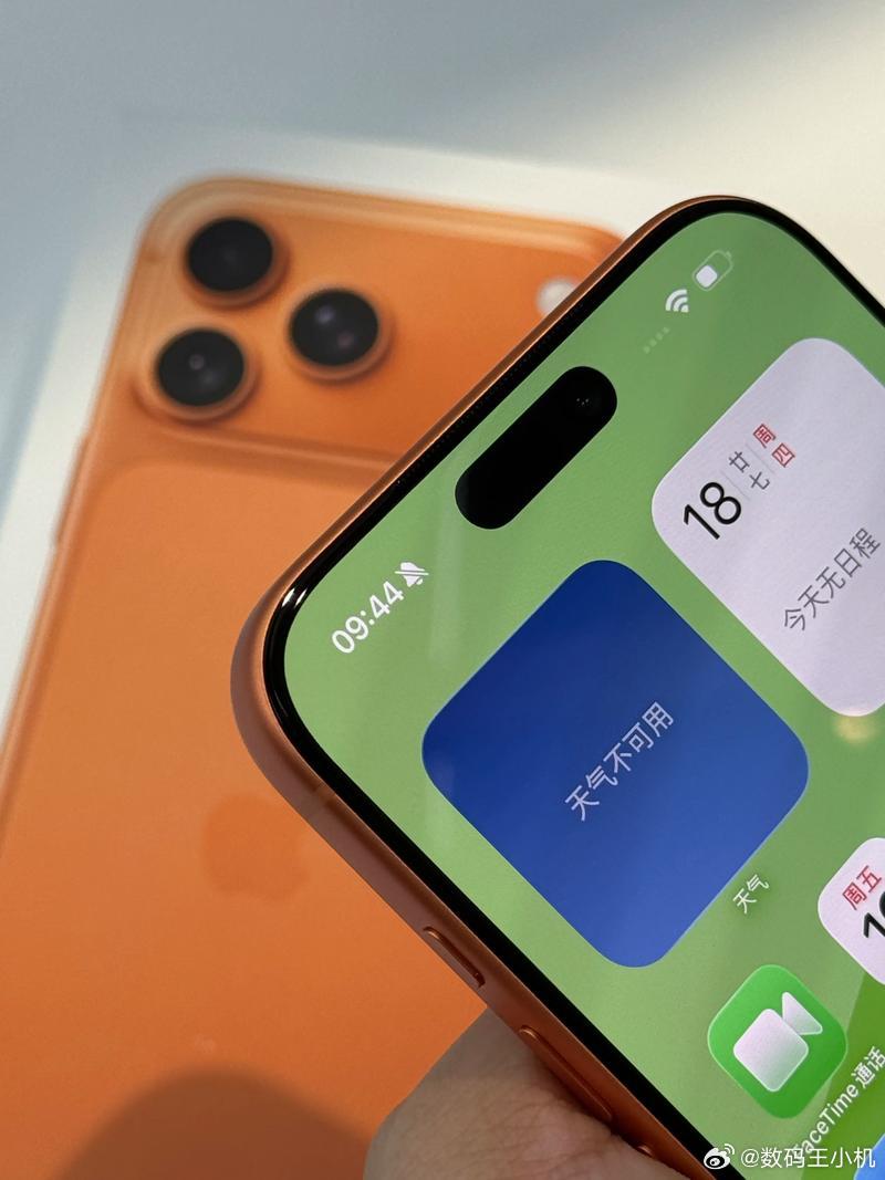 iPhone有的国产手机就要有吗我觉得并不是，抛开系统和硬件不谈，光是外观设计就