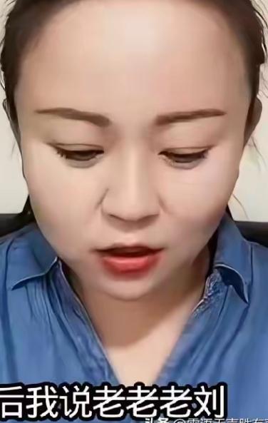 老杨守着一米七多的大儿子，该说这样的俗气的话吗？
      老杨每天直播，都是