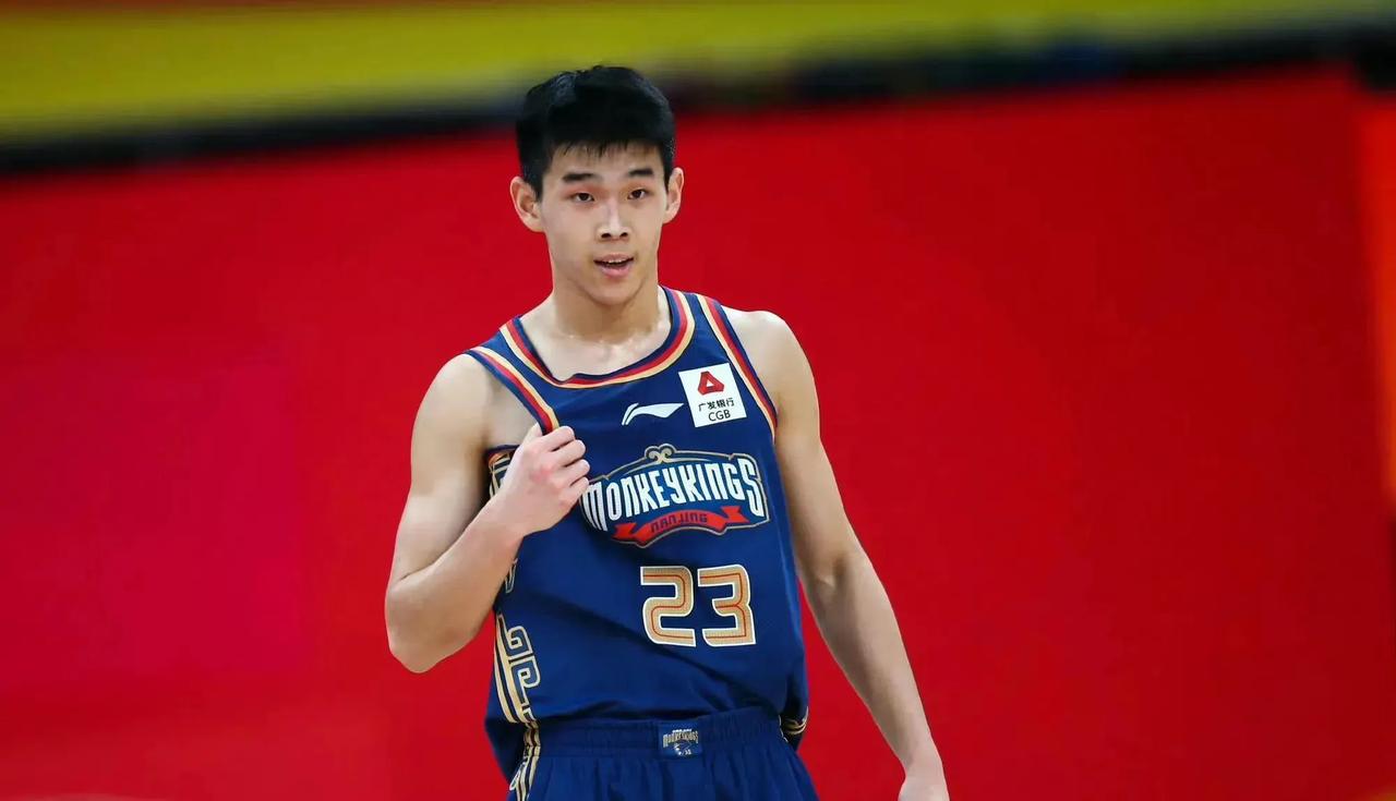 南京同曦将成为中国男篮的陪练对手，期待林葳能够爆发！

中国男篮和南京同曦男篮在