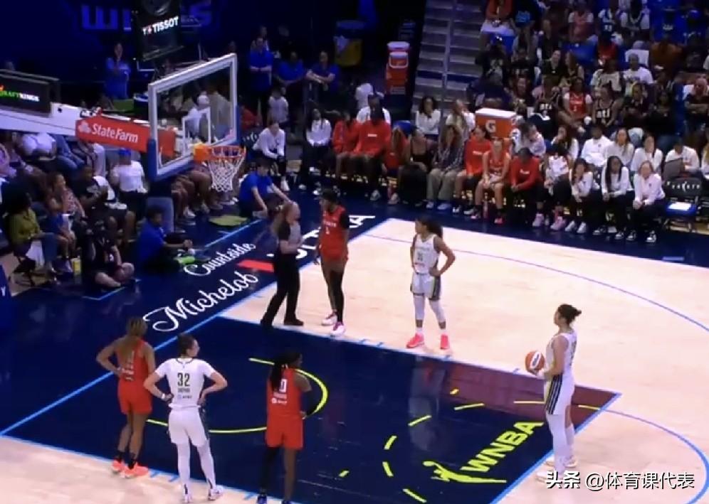 WNBA常规赛战报，李月汝替补出战24分钟贡献1分2板2帽1助攻，飞翼主场遭梦想
