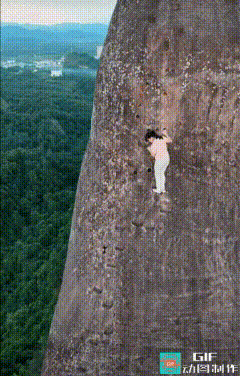 “这女子太猛了！”没有丝毫遗憾，她不仅把那座险峻的崖壁高山给征服了，还稳稳当当地