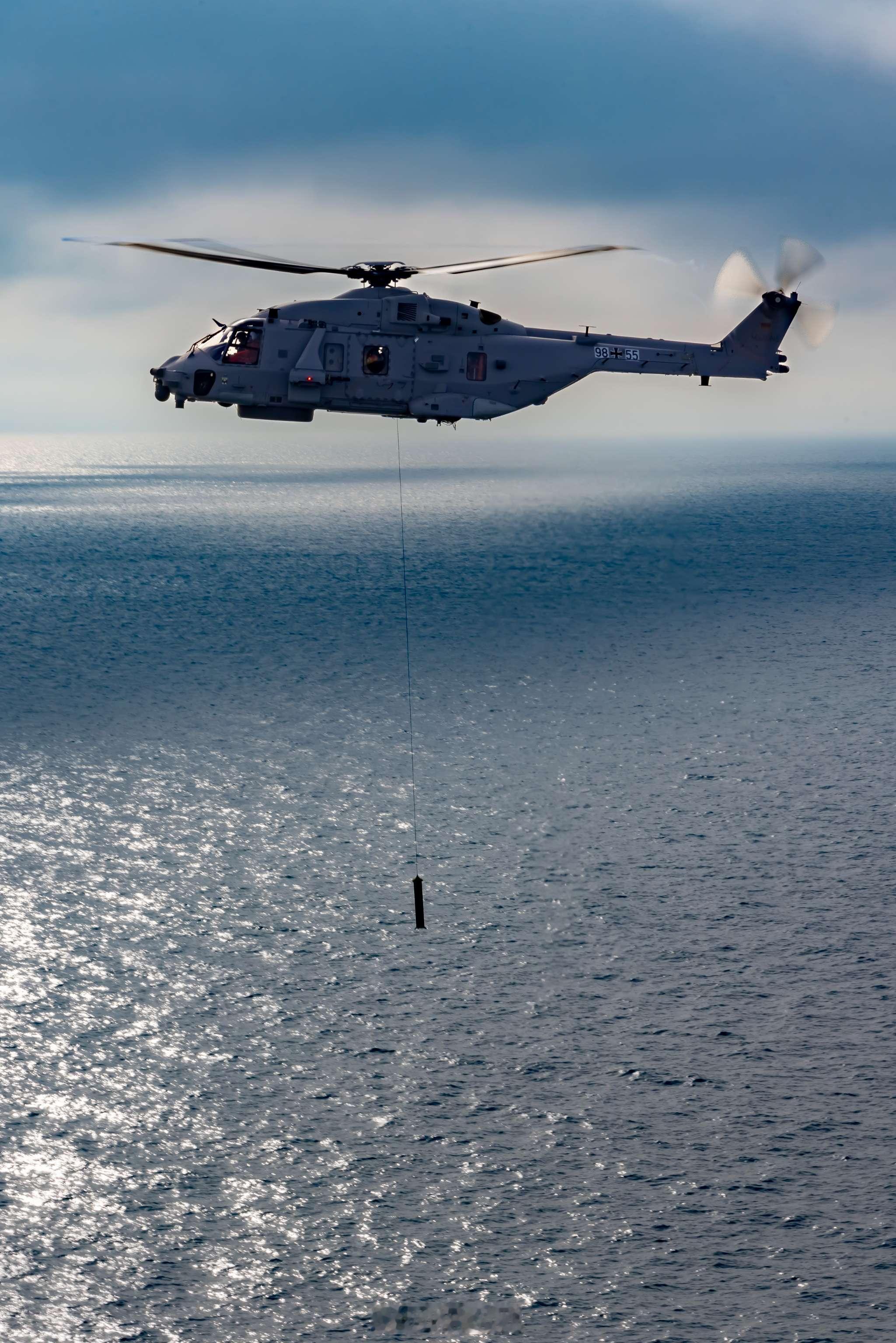 烽火问鼎计划  NH90 Sea Tiger（海虎） 是德国海军定制的 NH90