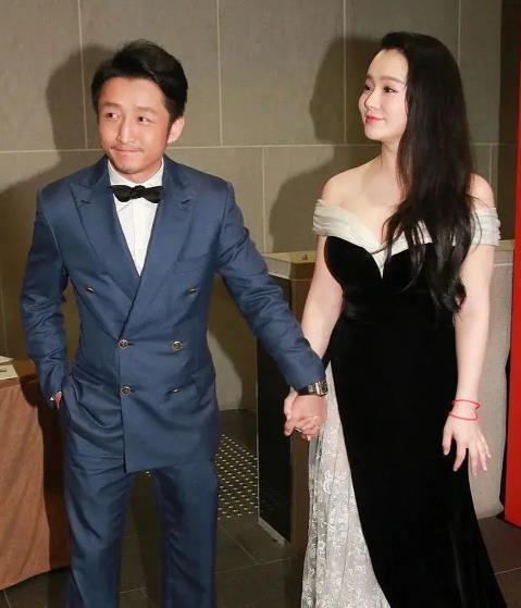 冉莹颖回应债务还清后是否会离婚 综艺节目里，冉莹颖被问债务还清后是否打算离婚？冉