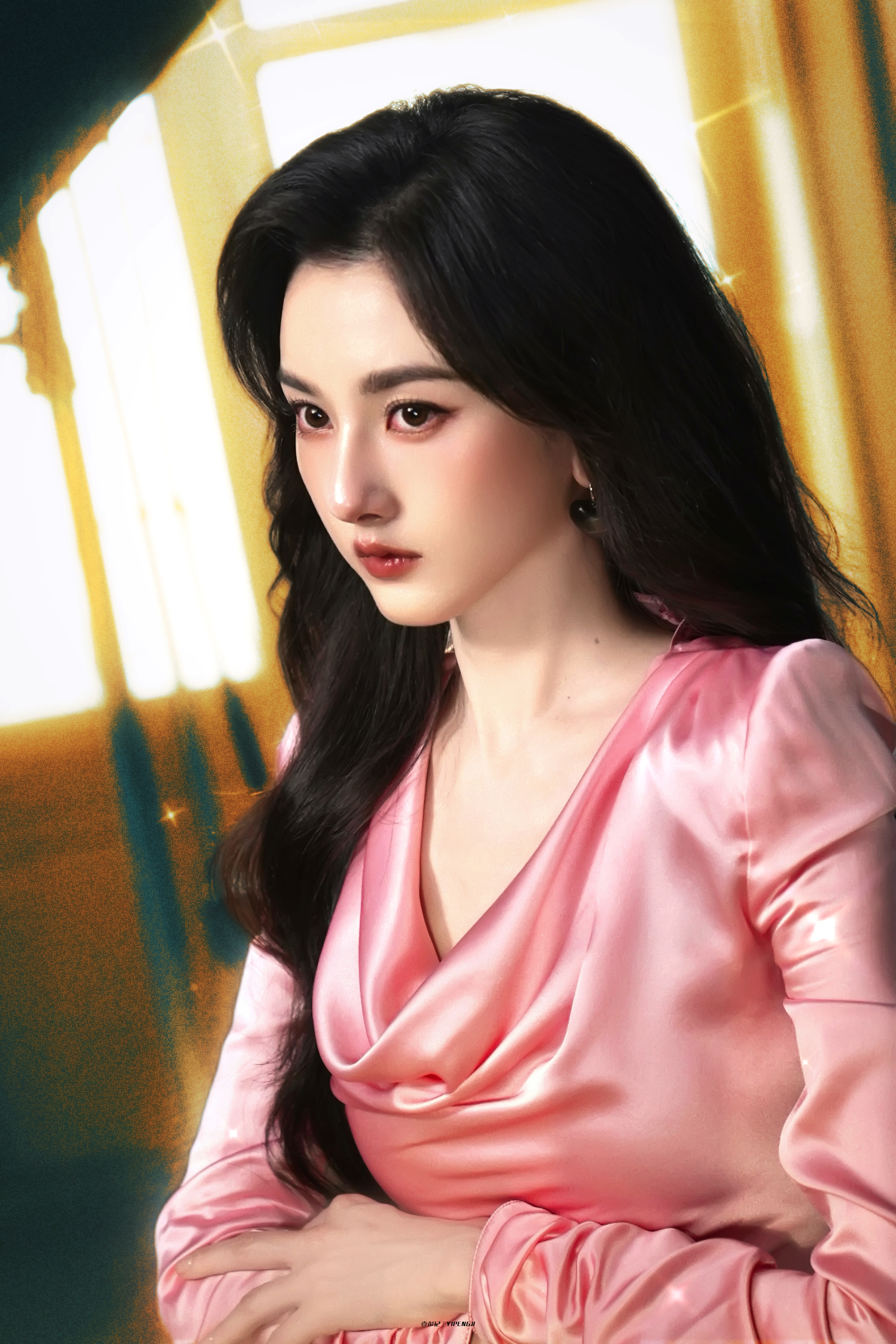 宋祖儿 · 𝙇𝙖𝙧𝙚𝙞𝙣𝙖 ​ ​​​