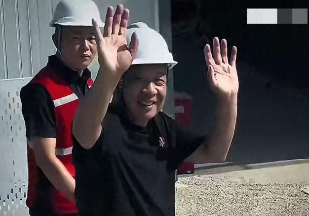 胖东来的工地让所有人脸红。
 
这是胖东来在许昌建的梦之城，2026年5月20日