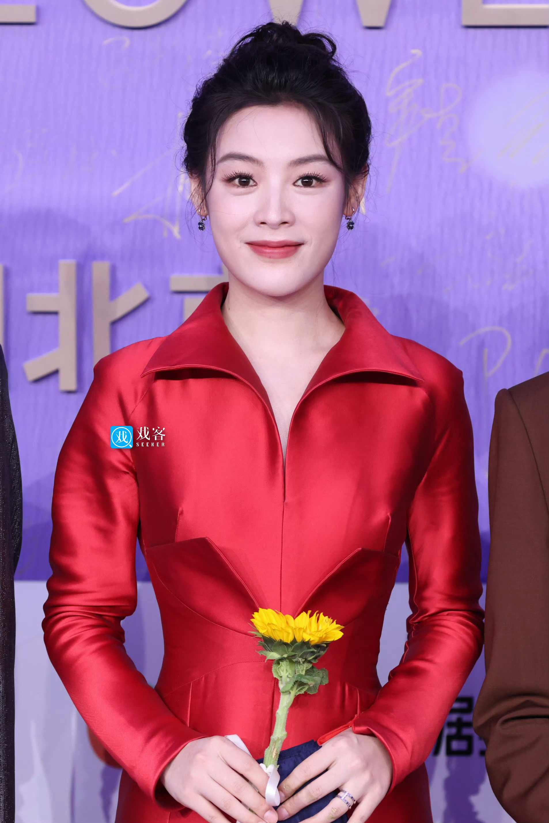 女明星百花奖红毯生图杨幂、刘诗诗、杨紫、张子枫、陈丽君、李云霄、马丽、高叶、宋佳
