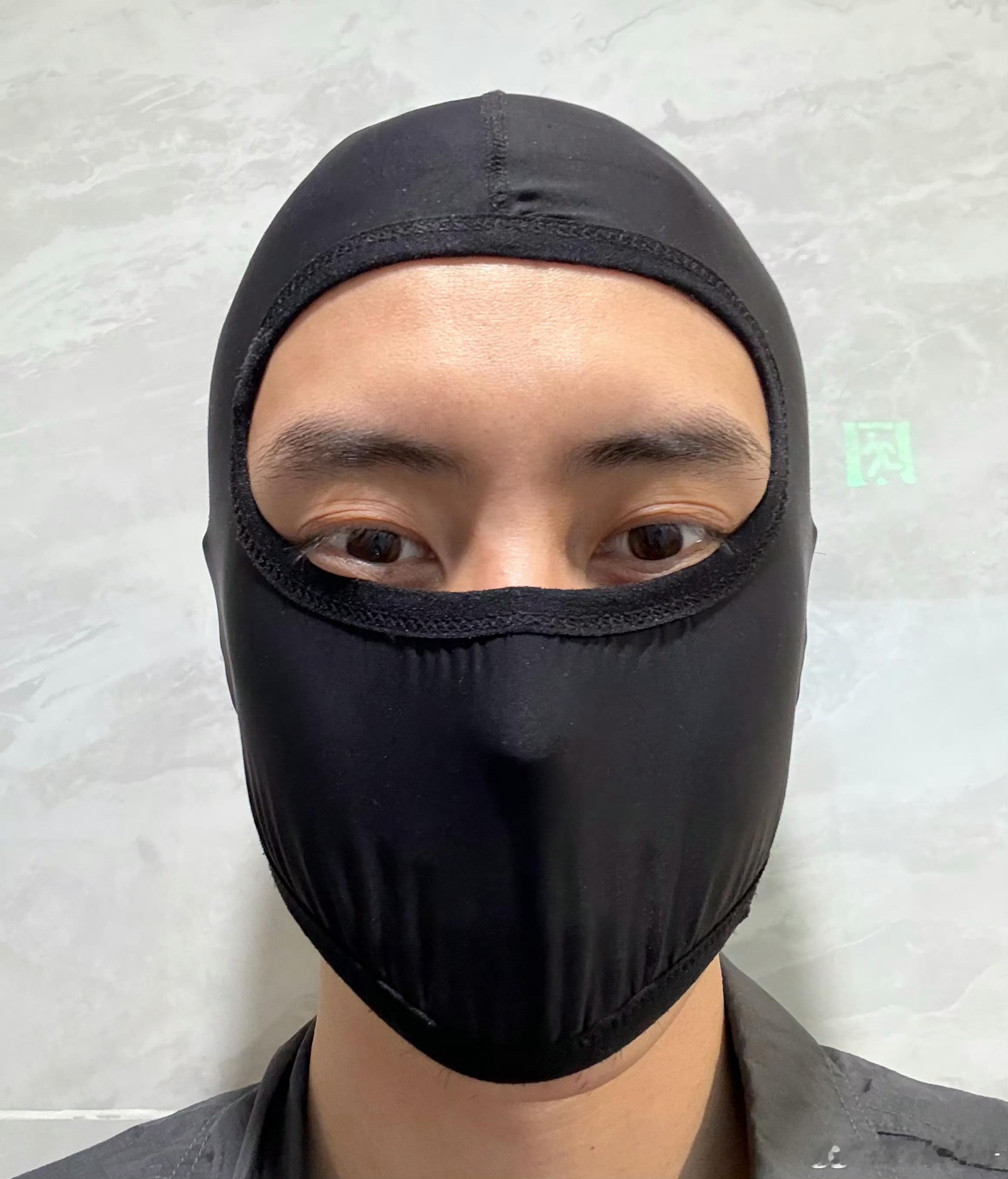 歪嘴战神 敖瑞鹏还是觉得自己的粉丝太多了[无聊] ​​​