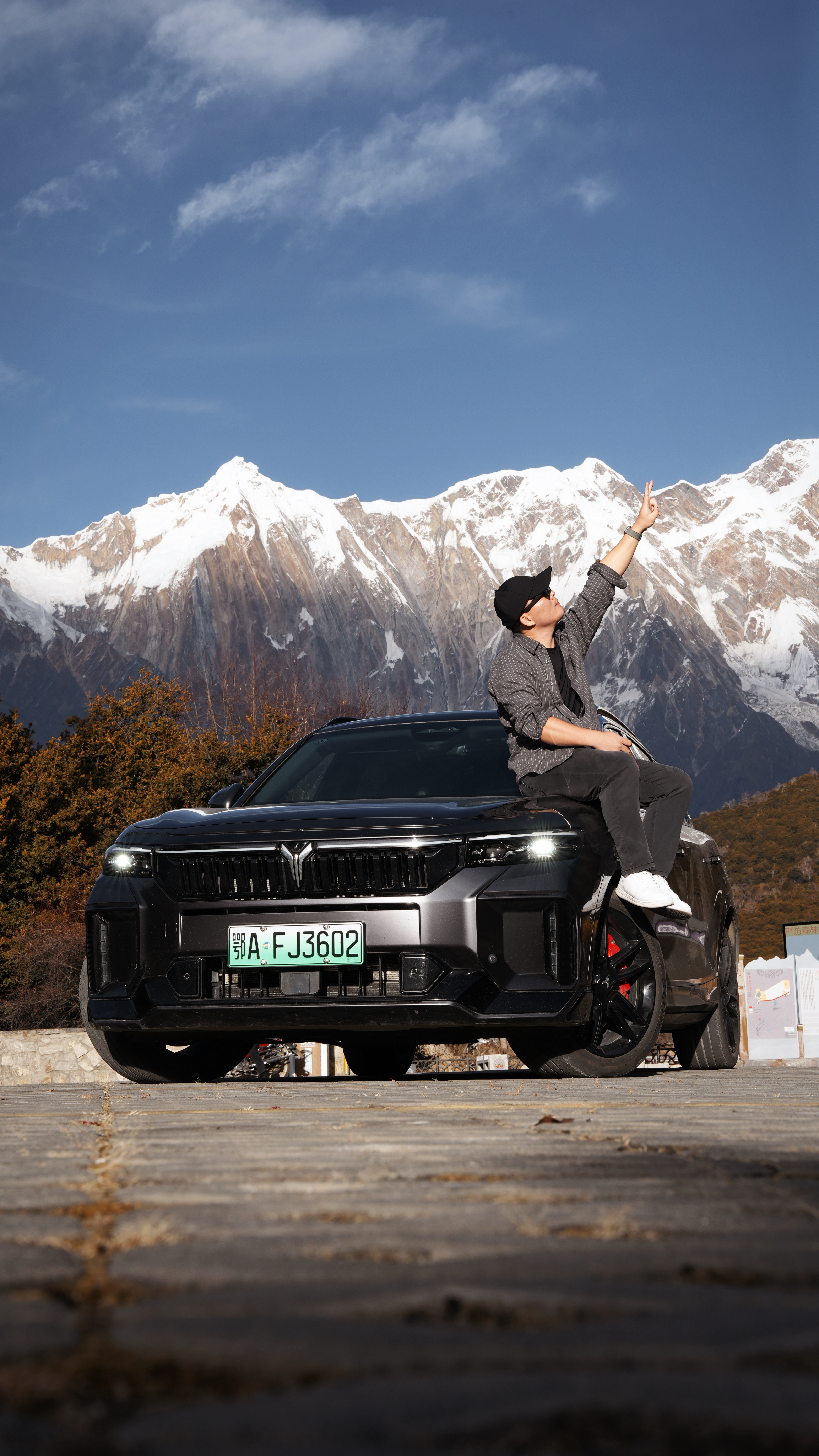 后天晚上8点准时上，看一下去了10次西藏的博主，都碰到了什么，里面有我给你的祝福