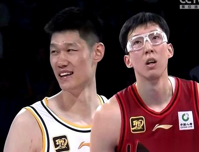 韩国队那帮人，肯定往死里掐周琦。
恨不得直接挂俩人在他身上，让他连球都摸不到。