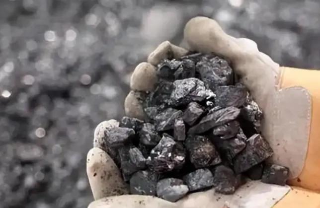 中澳谈妥了！
中国铁矿石谈判大获全胜！
就在2026年4月22日，一场没有硝烟的