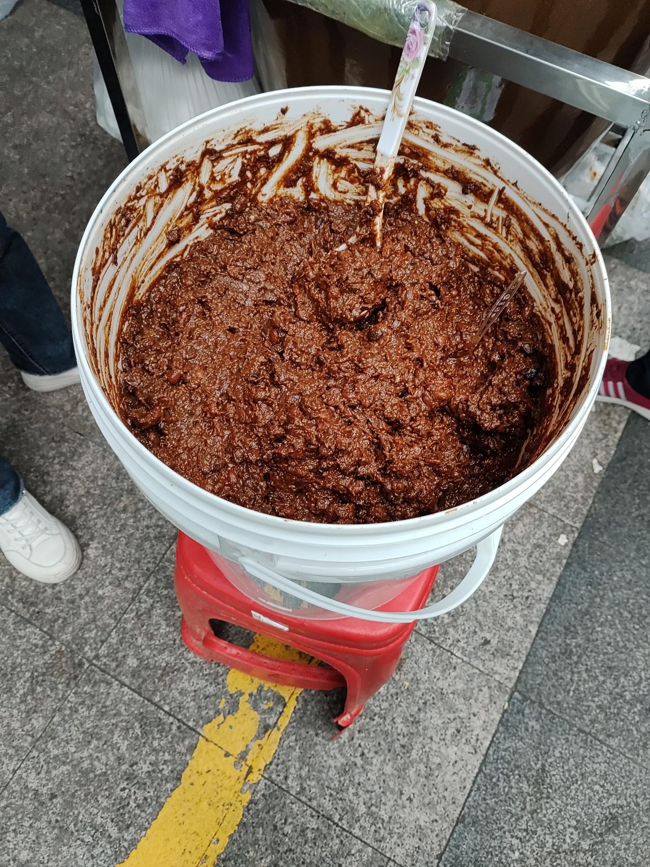 这可是上世纪80年代前的“山珍海味”。
这东西真够“土”。我估计上了点年纪的人都