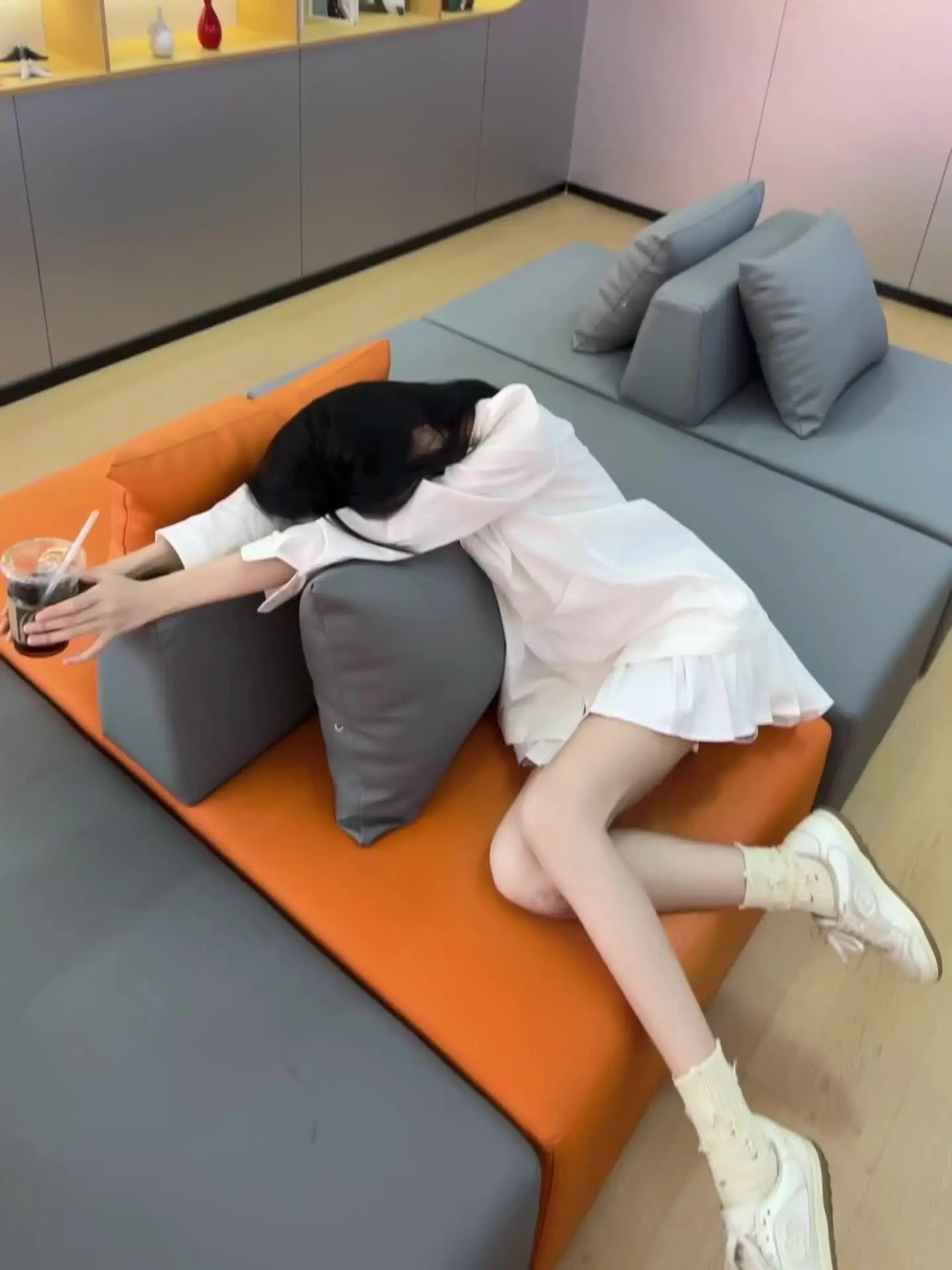 幸福的秘诀是不奢求削好的苹果
