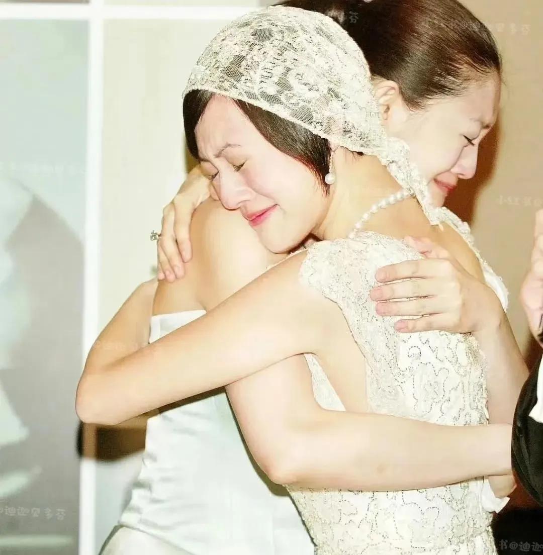 小s节目再次曝光:结婚25年，丈夫许雅钧已经快10年没碰她了，都是靠玩具自己来的