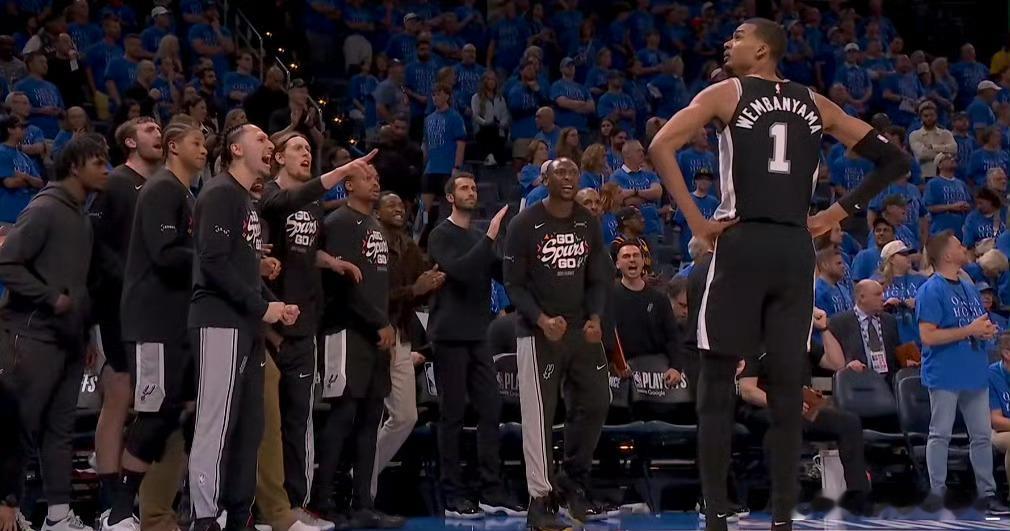 NBA 名场面啊哈哈哈我在看马刺vs雷霆文班亚马