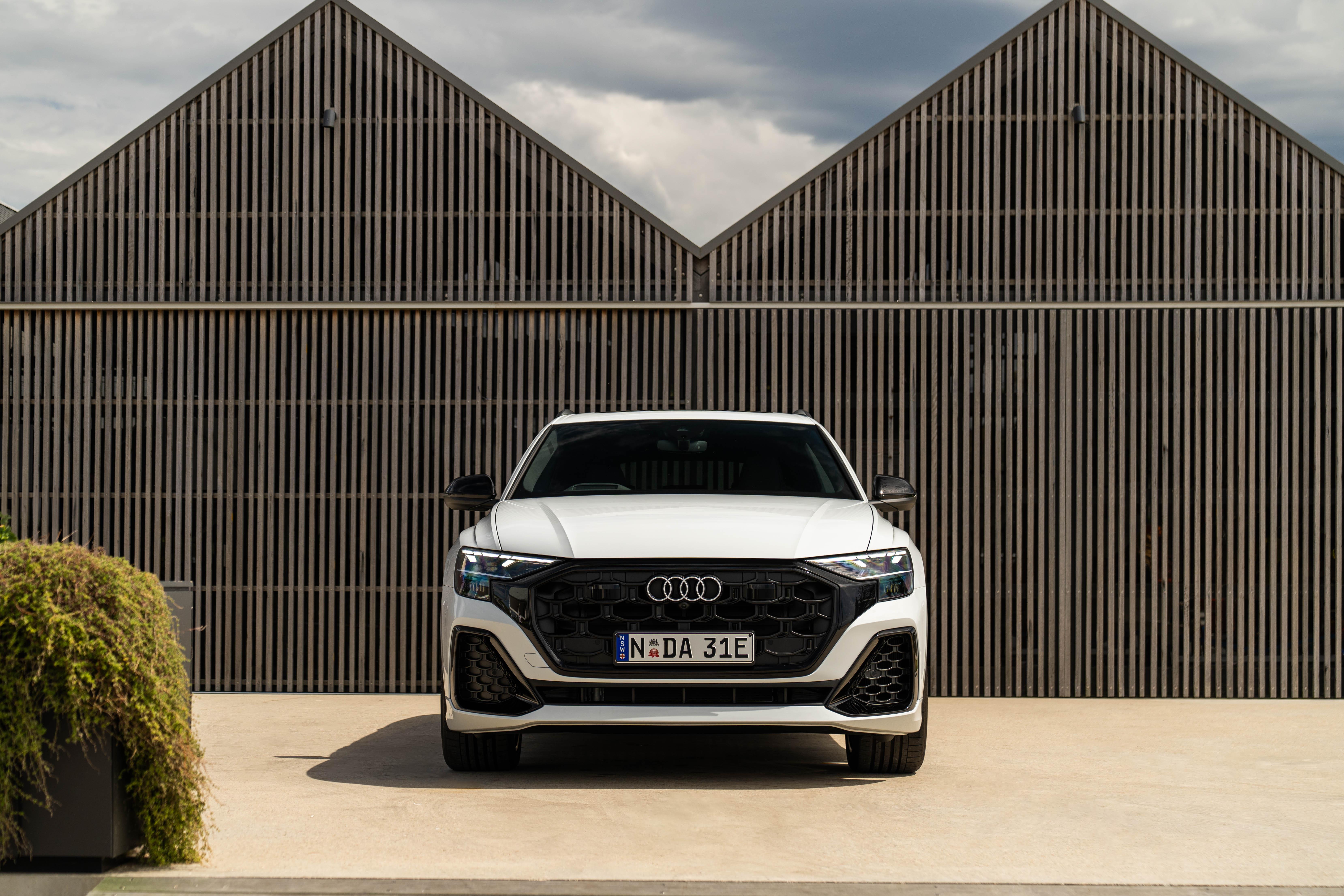 Audi Q8 50 TDI quattro S line奥迪这前脸设计还是在线