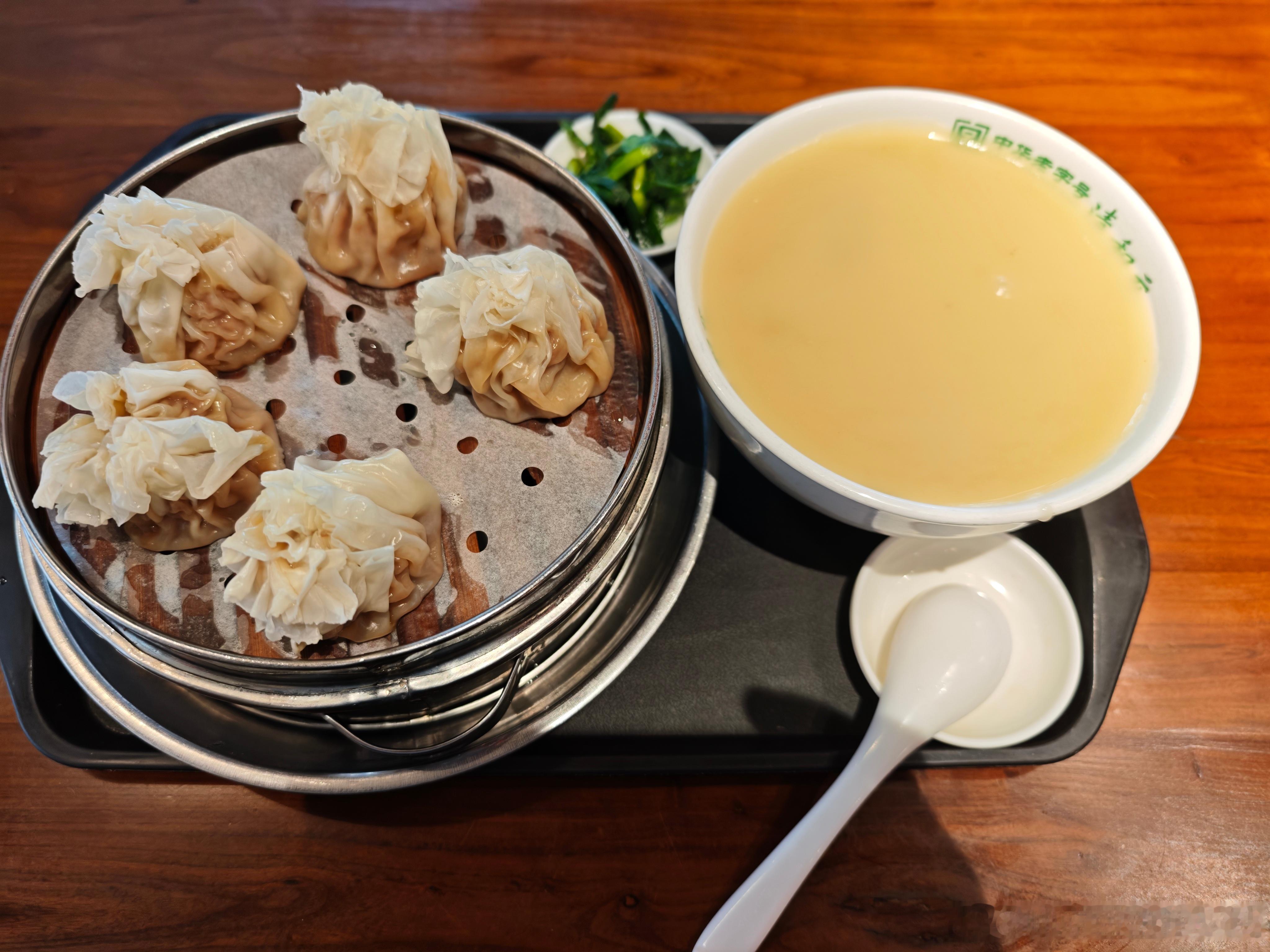 我的美食日记  清和元的头脑，味道可太怪了。超过胡辣汤，直追豆汁。不知傅青主老先