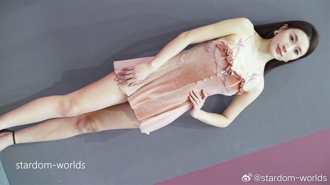 SIUF 2025深圳内衣展D2 圣迪亚丝2 美女模特内衣秀 