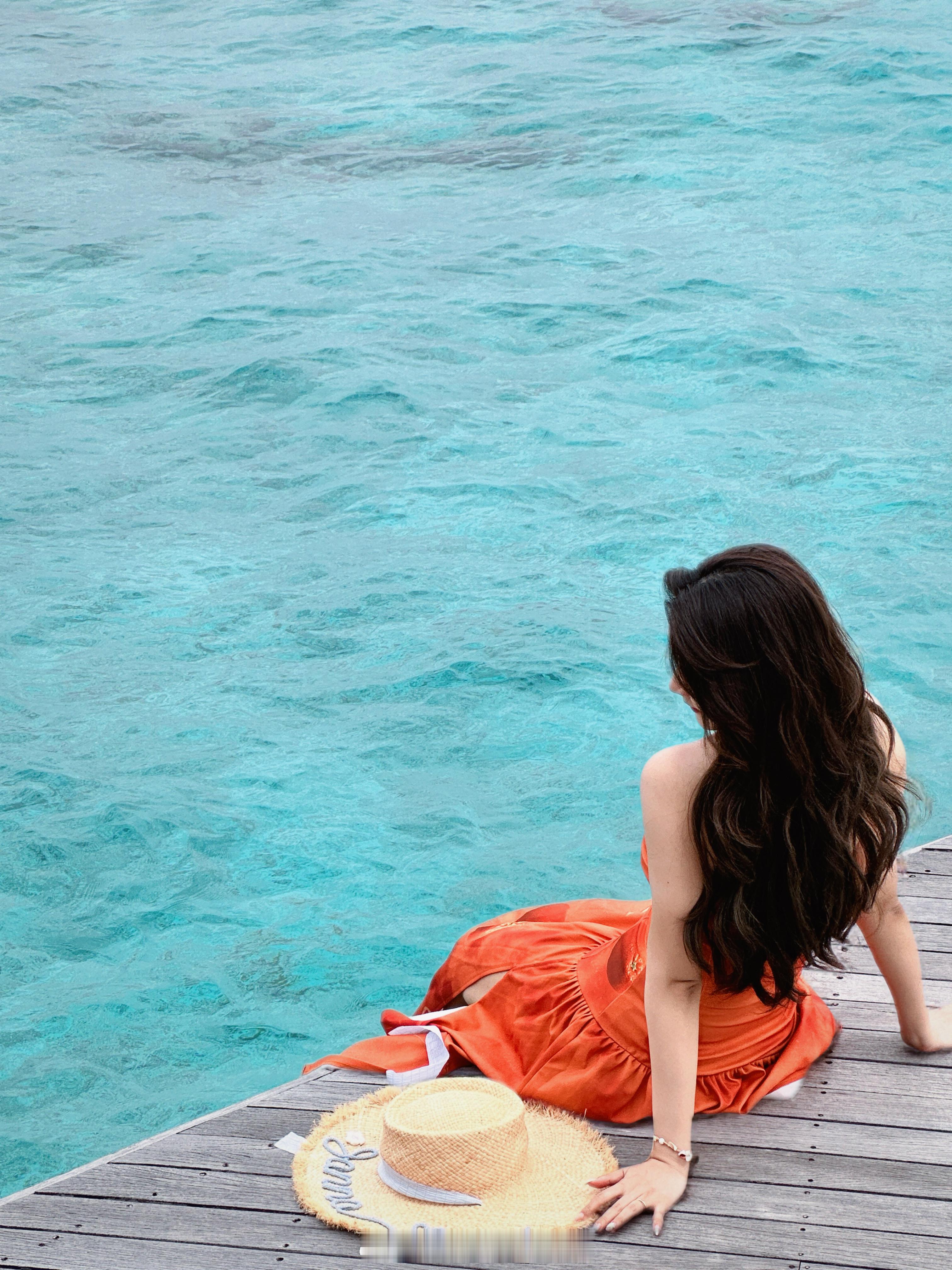 今年过年在印度洋里当一条快乐的咸鱼🐟㊗️大家马年大吉！！年夜饭狂吃不胖！！！春