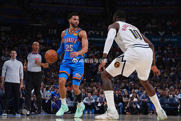 雷霆后场新星米切尔在复出后首战对阵掘金的比赛中出场29分25秒，投篮16中9，三