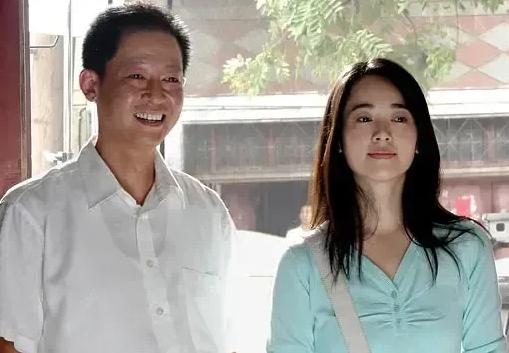 有次，演员王志文和江珊拍完戏小聚，王志文趁着酒劲问道：“你说咱俩在戏里演了20次