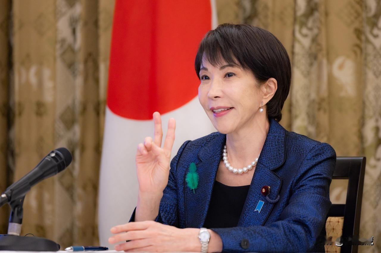 6000吨战舰闯台海，解放军“押送”14小时！北约32国撑腰，日媒不小心说漏了嘴