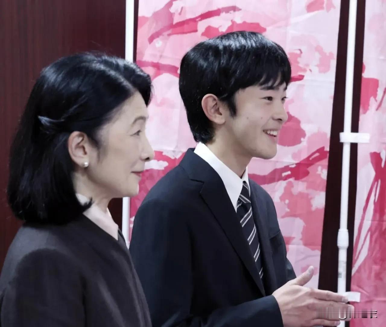 我之前看不懂悠仁身上的那种人机感，突然意识到：这其实是班味儿！

只不过一般刚上