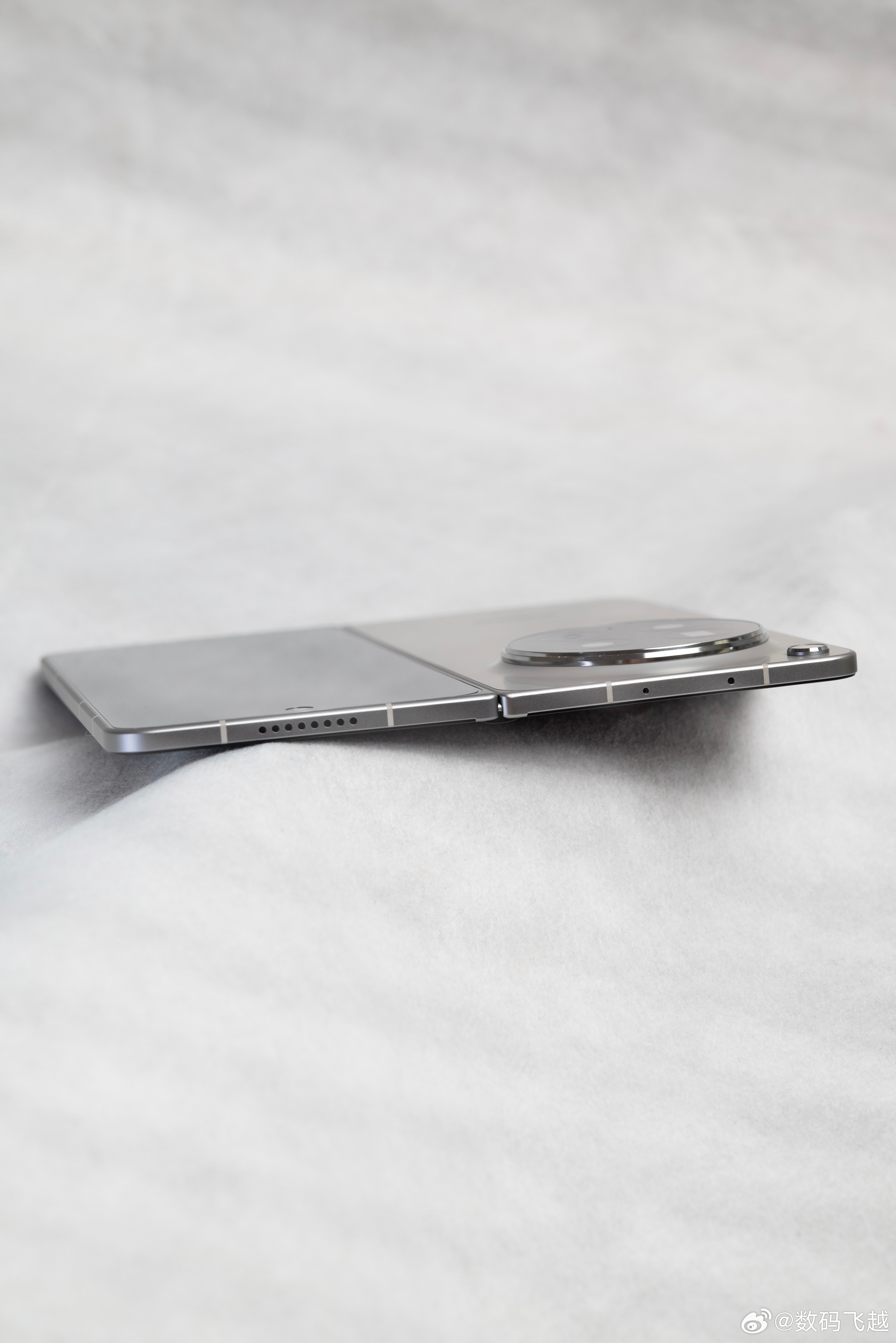 给OPPO Find N6拍了一组图，这个无感折痕确实很强！ 