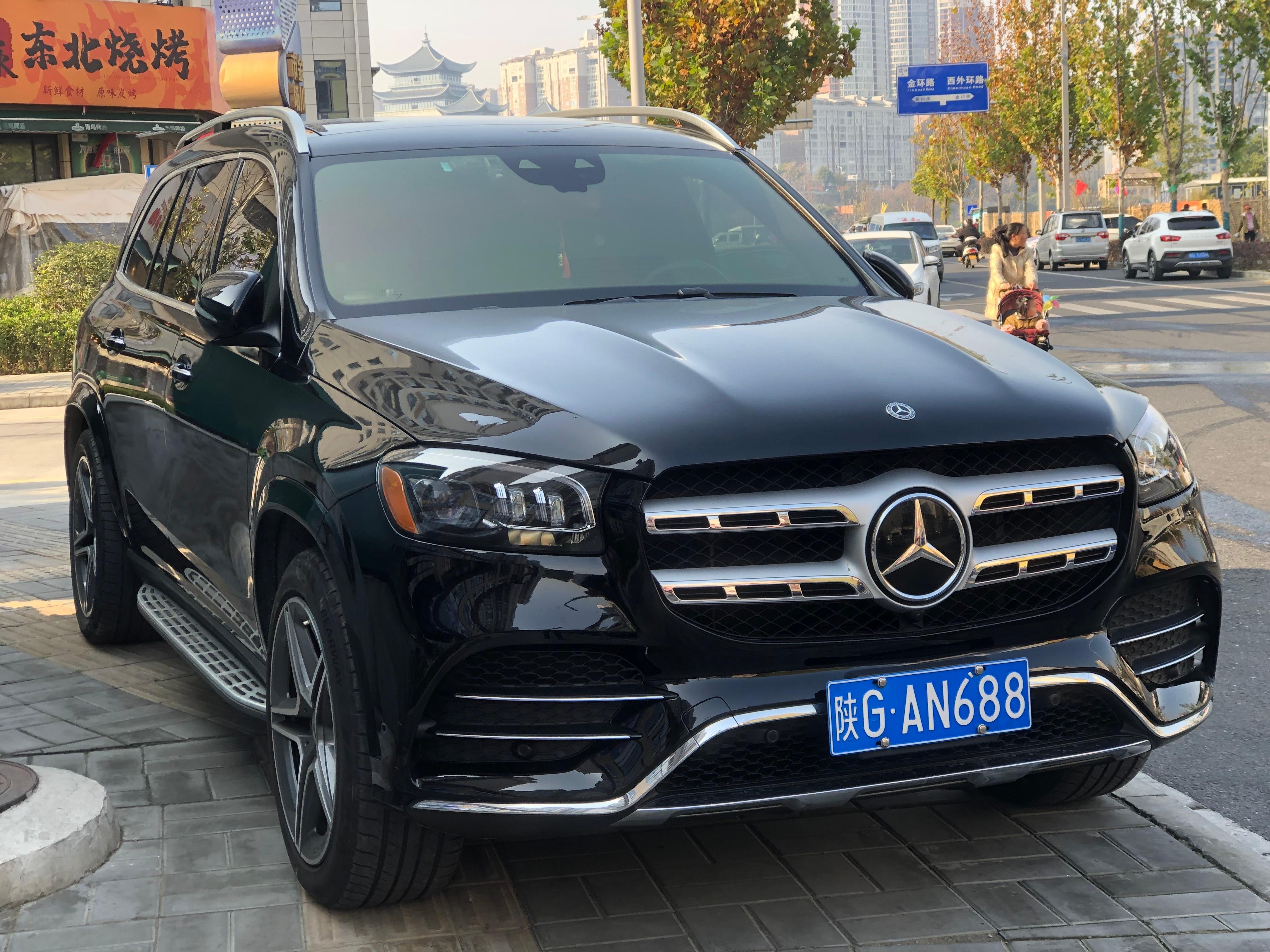 陕GAN688奔驰GLS450 