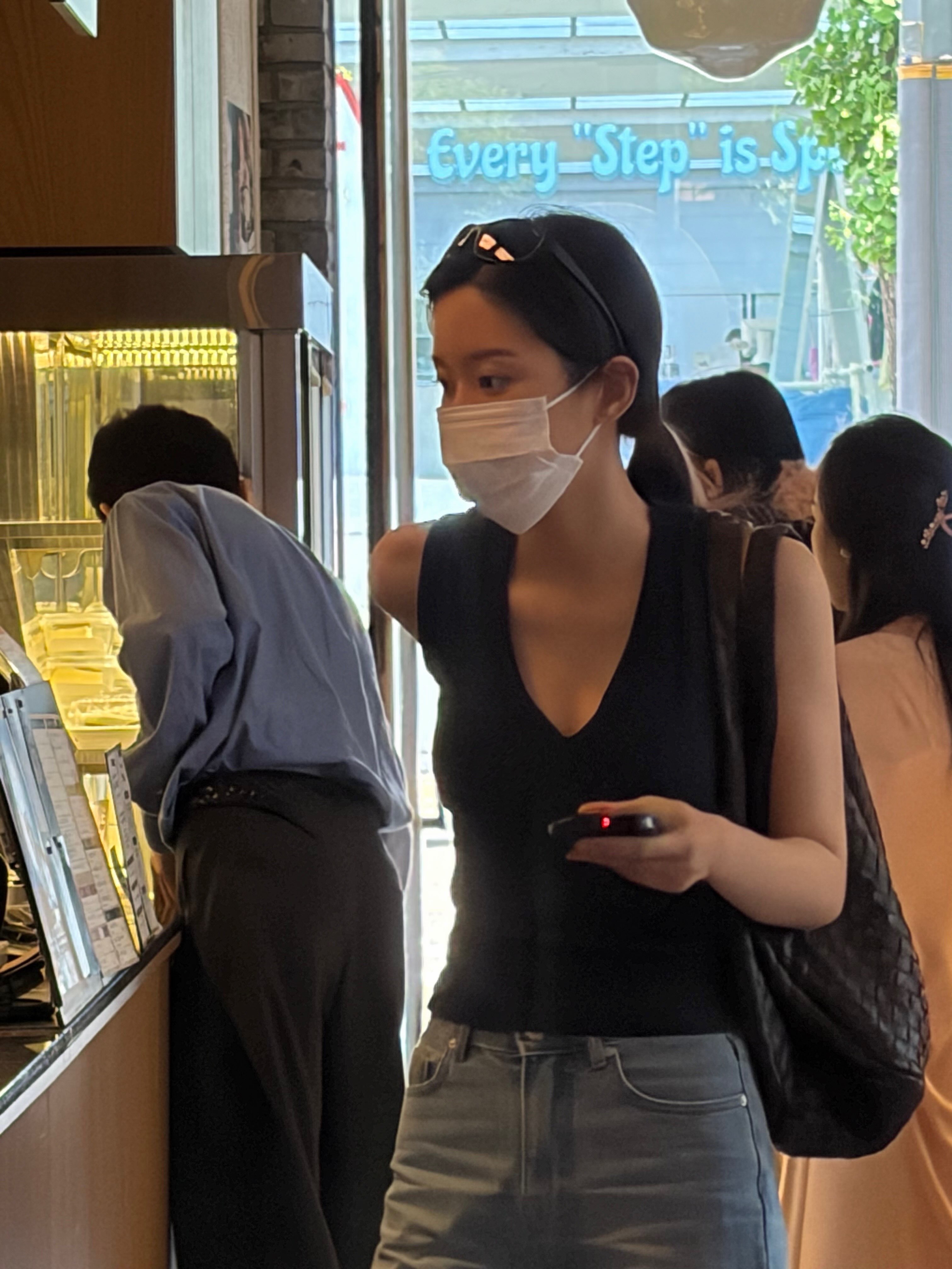 文佳煐更新plog 