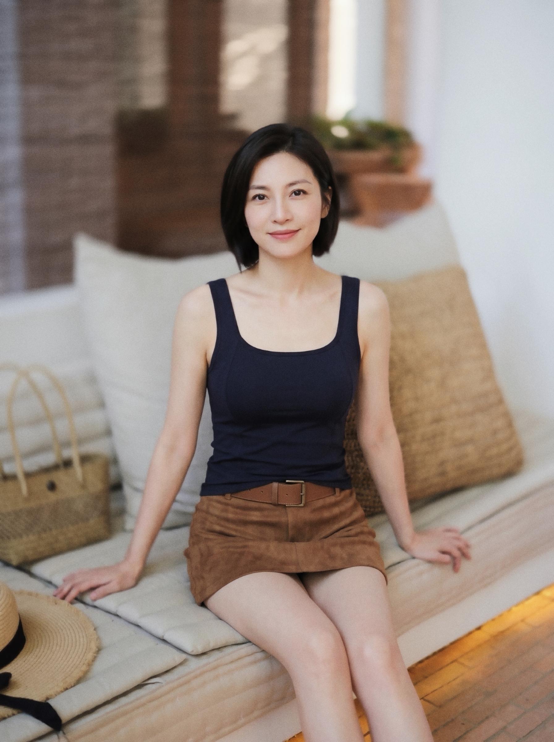 哪有女人40岁不漂亮的。咱们女人到60岁也会漂亮