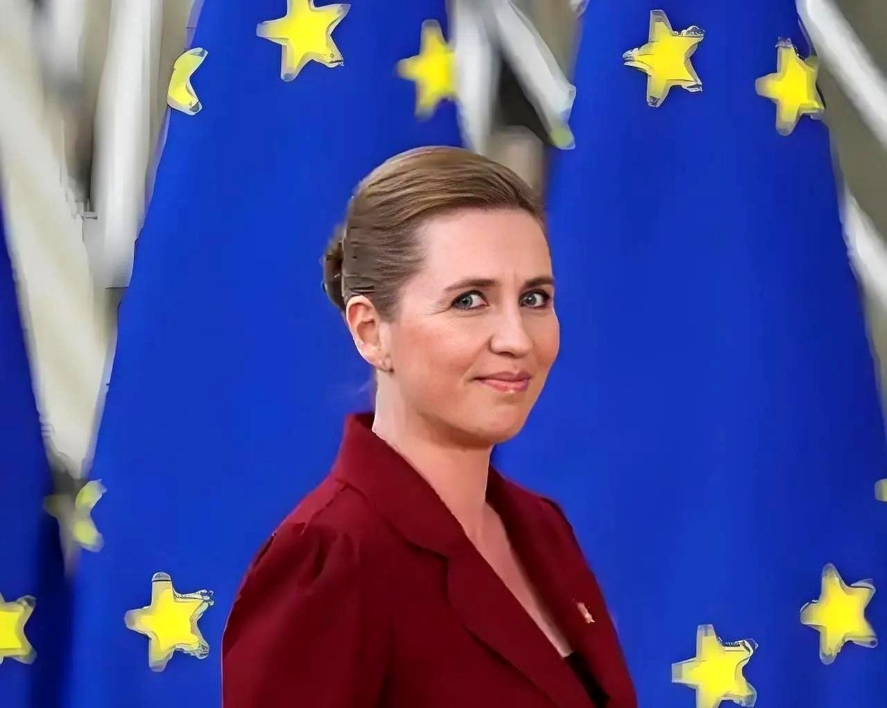 笑不活了！丹麦掏19架战机跪舔美国，转头后院格陵兰岛就被盯上

    丹麦这波