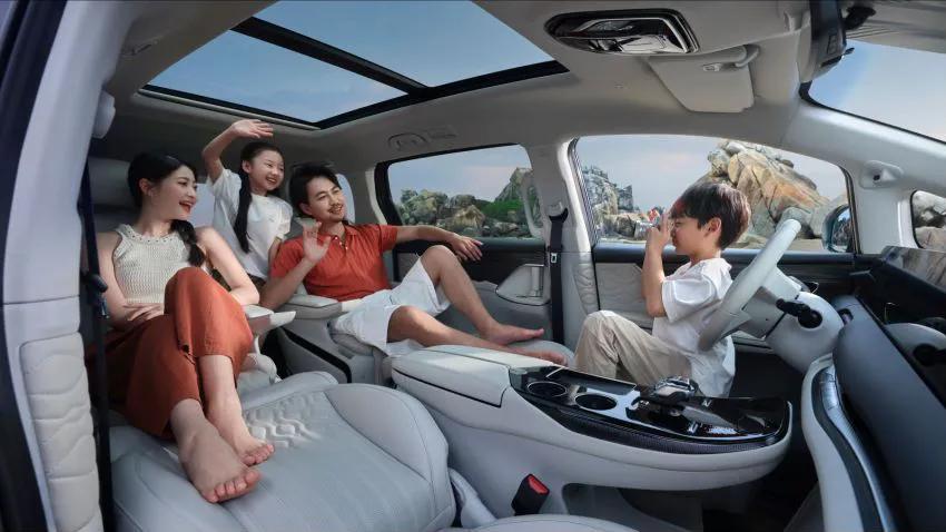 记住这口诀，买车不纠结：
要面子，选仰望；
要智驾，选问界；
随大流，选比亚迪；