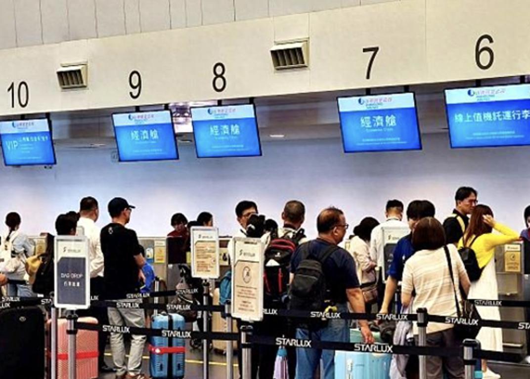 半年285万人次赴陆！民进党的“信息茧房”崩塌，赖清德底牌被看穿
2026年才过