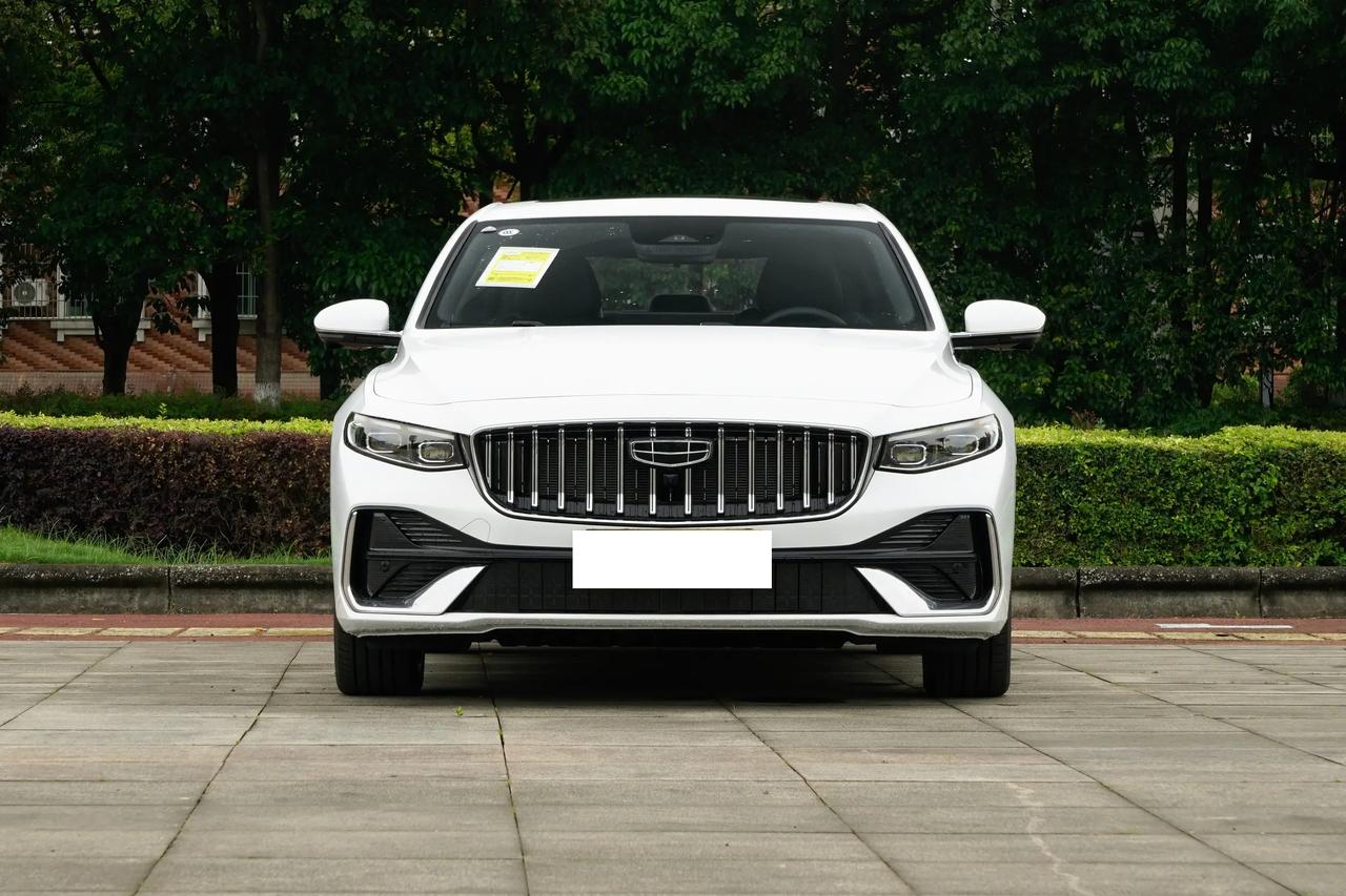 关于吉利星越L/星瑞i-HEV智擎混动，内饰这块我反而觉得吉利越来越懂普通人了。