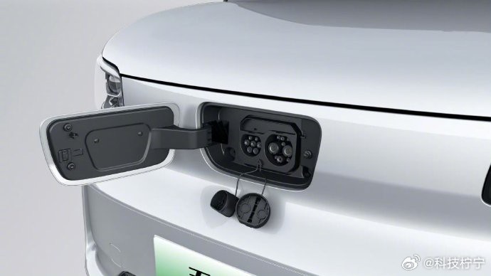 五菱之光EV，1.5T插混续航，以“人民需要什么，五菱就造什么”的承诺，诠释实力