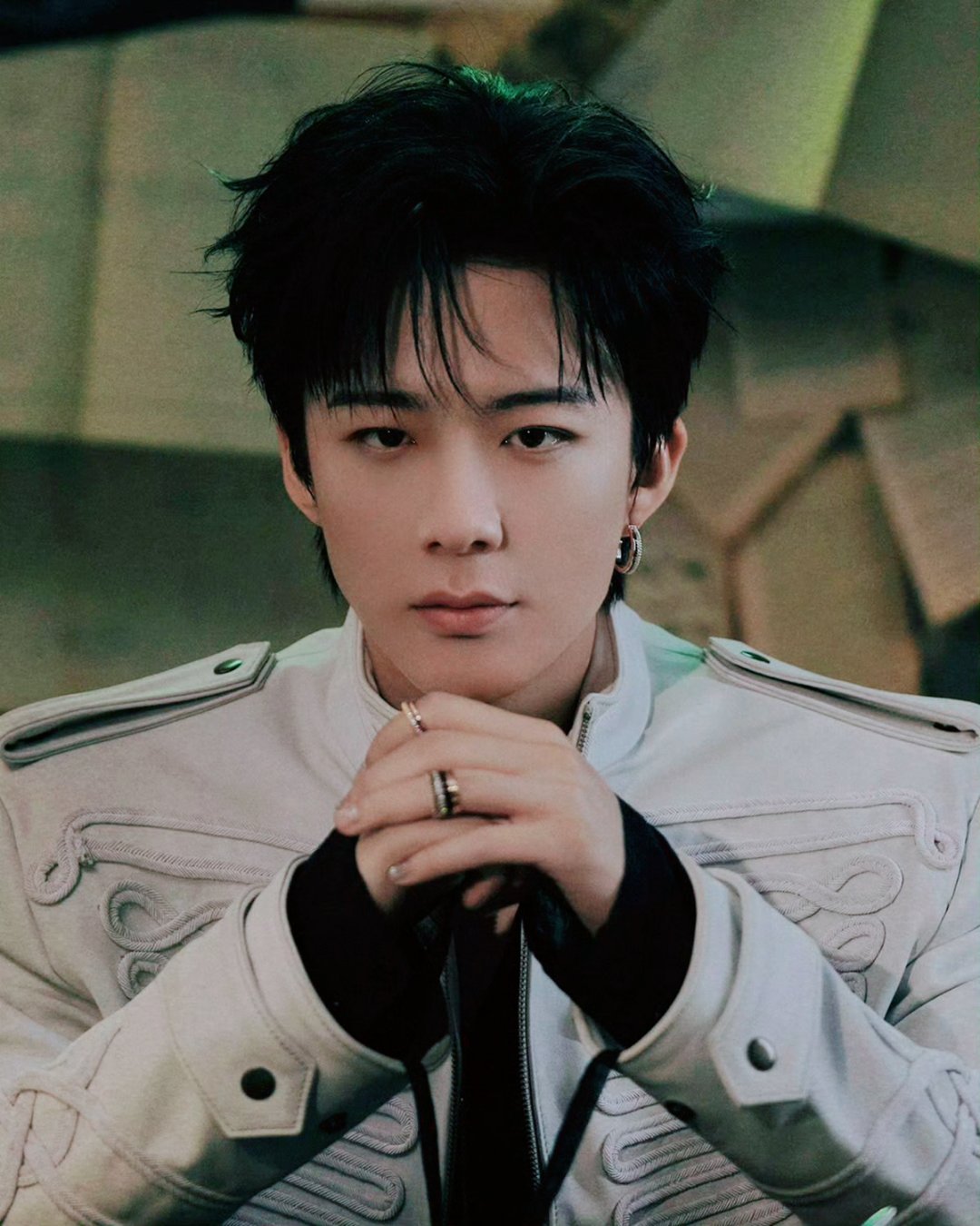 刘宇宁否认与宋祖儿恋情啊啊啊啊啊啊啊，刘宇宁本人辟谣了，啪啪打嘴！