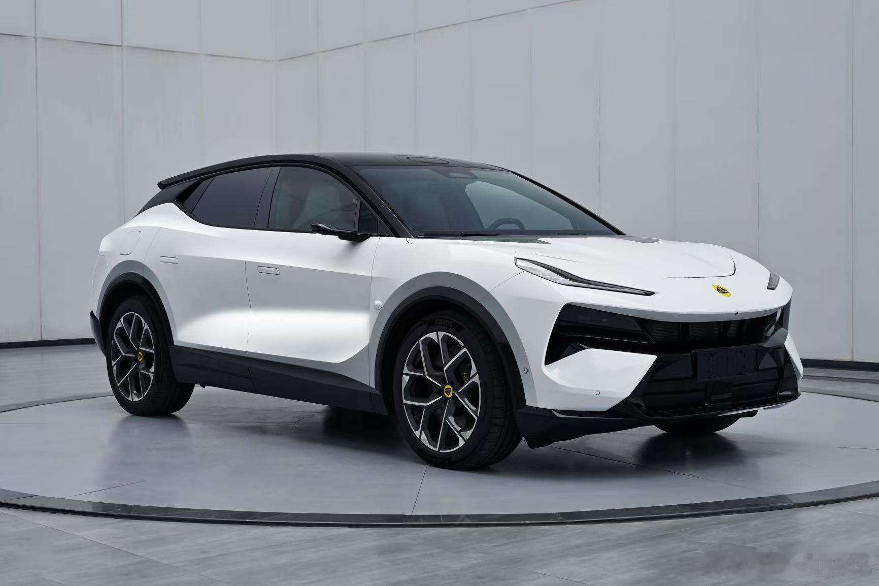 eletre混动版，自然也是9x同款sea-r平台了，发动机跟9x一模一样的DH