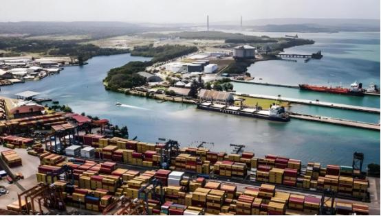 面对美国和巴拿马当局联手“抢夺”中国企业海外资产，我国终于重磅出手了。据报道，我