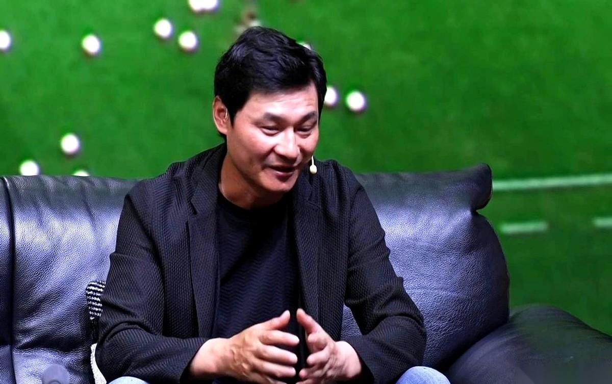 李毅一句话，直接把成都蓉城夺冠这事儿给聊死了。
他说，别想了，冠军悬念不大了。除