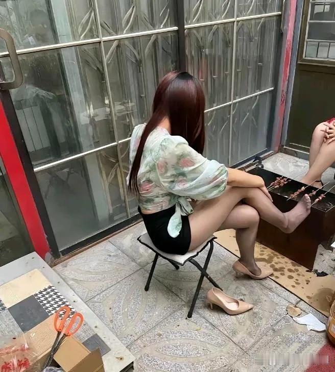 这样烧烤我是很介意的[捂脸]下次不来了 ​​​