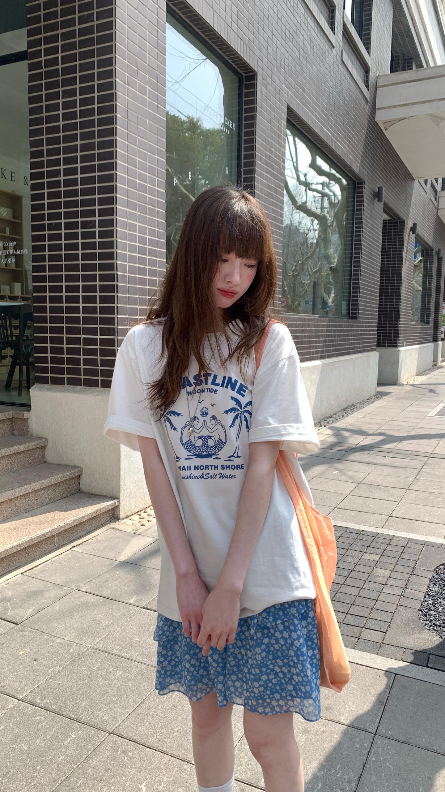 会反复爱上的依然是夏天。
