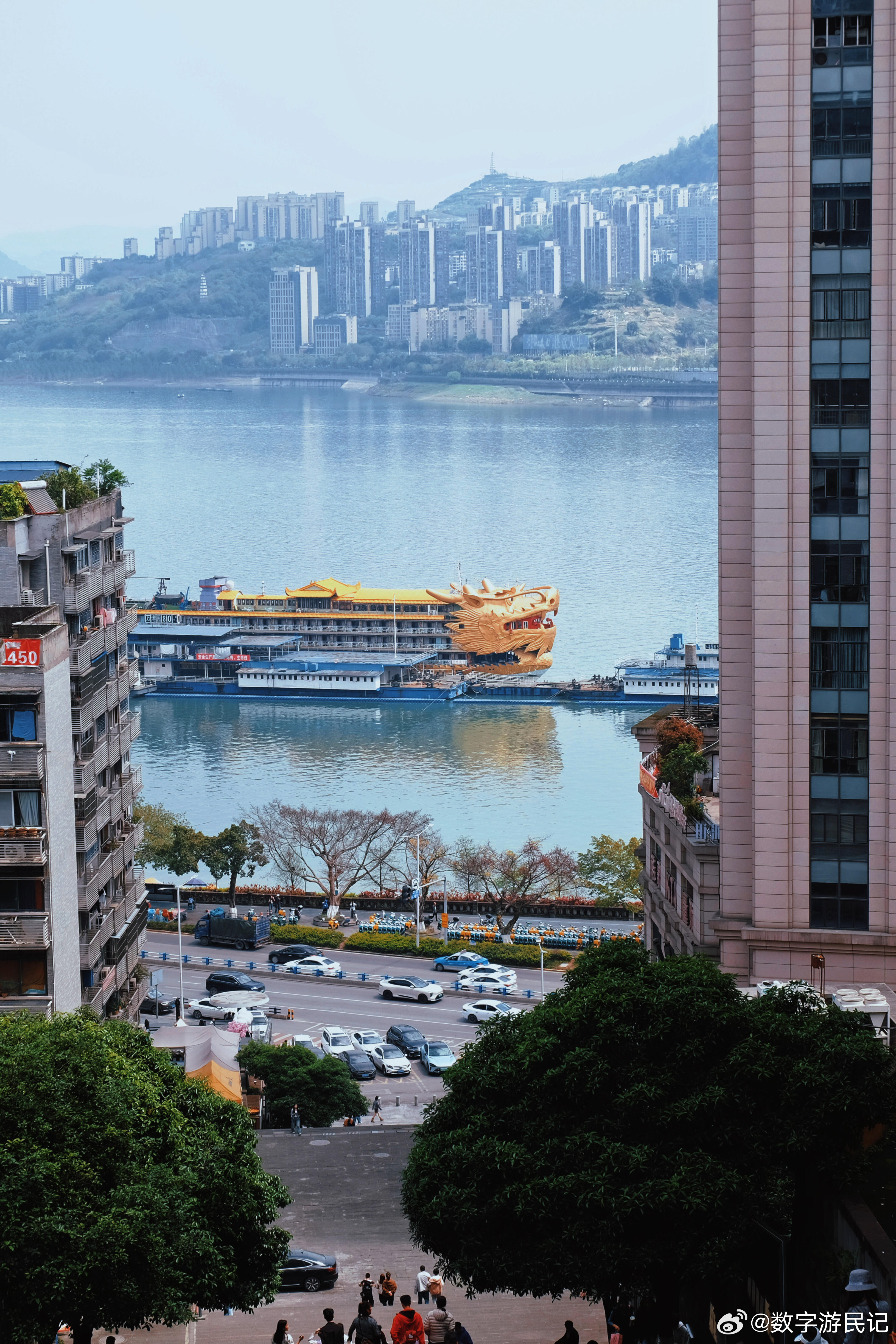 重庆万州建成全国最大家政实训基地特别是照顾老人，那技术活儿没点正经训练真不敢让人