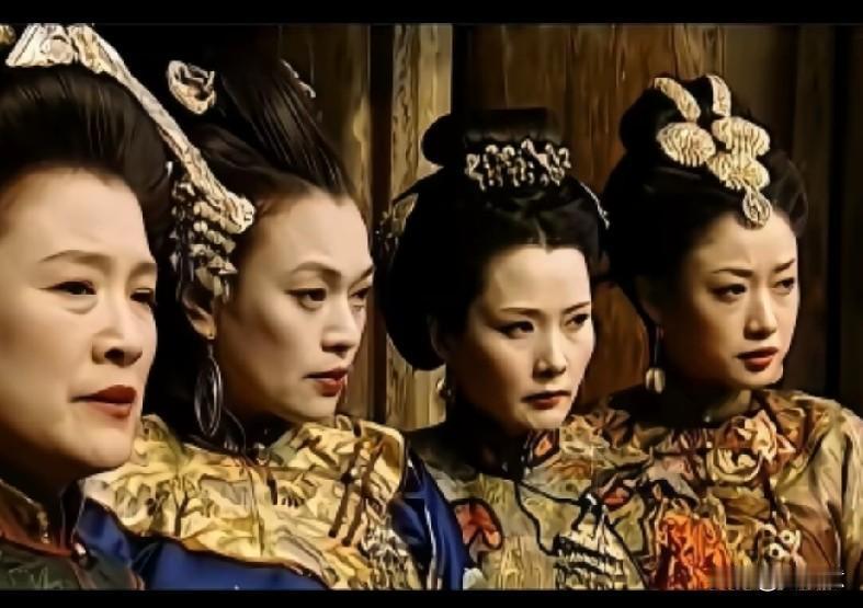 重刷《血色残阳》才反应过来，陶老爷这哪是娶了四房姨太，是把四个完全不同类型的美人